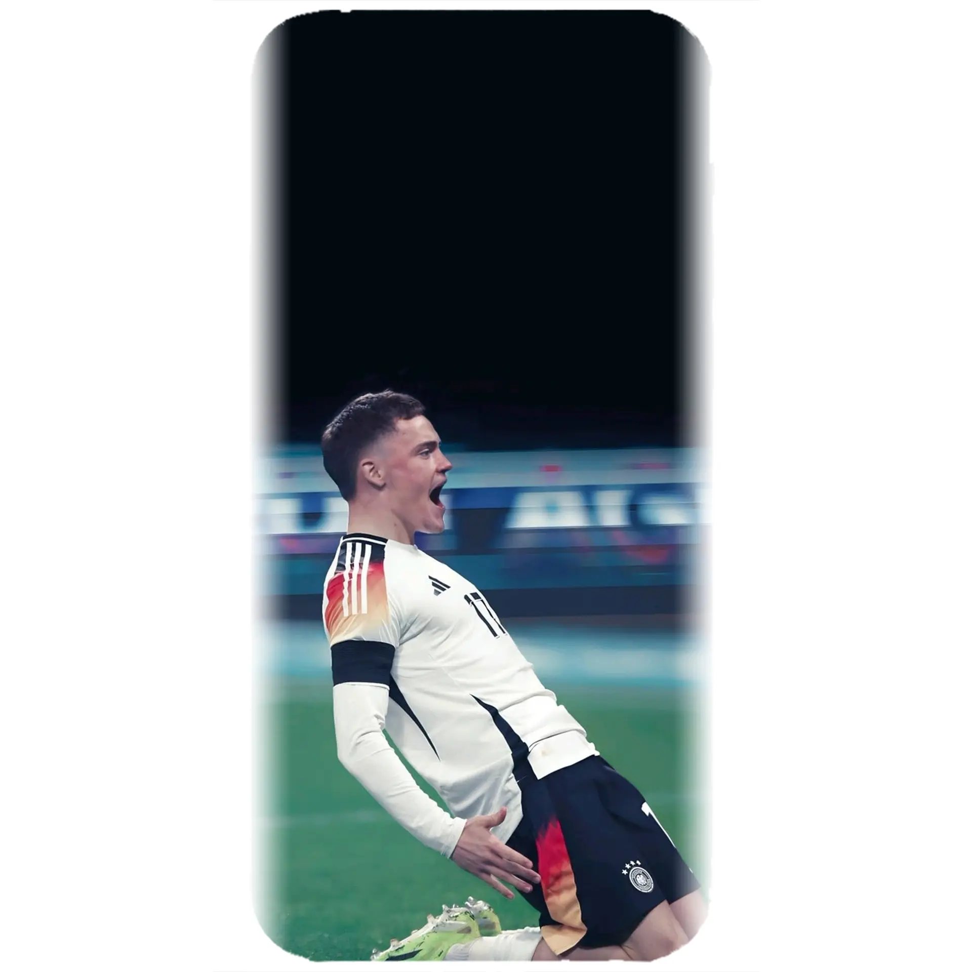 Husa personalizata cu Florian Wirtz